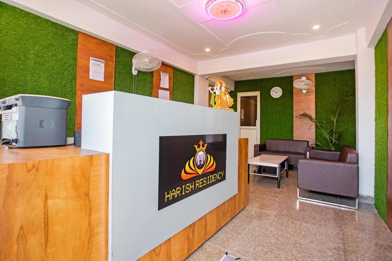 Capital O Harish Residency Hotel Gurgaon Exterior photo